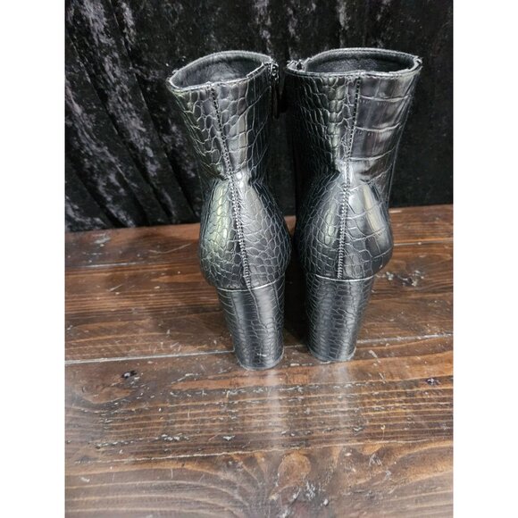 DREAM PAIRS Sianna Croc Embossed Block Heel Ankle Booties/Sz. 9.5 - Picture 6 of 8